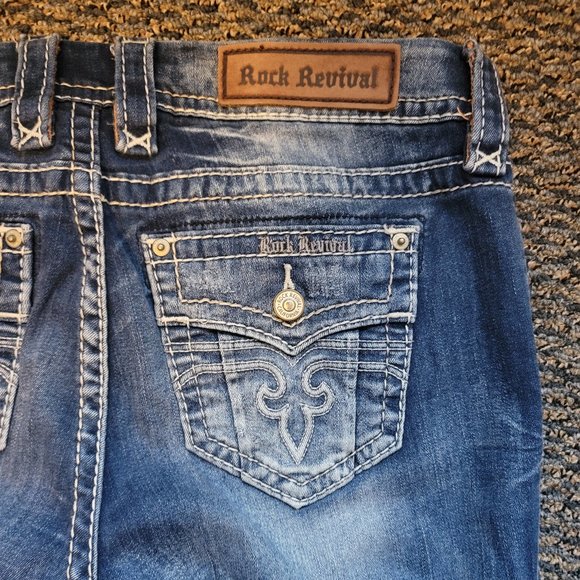 Rock Revival Mandell Easy Boot Jeans Size 29 Embroidered  Pocket Rocks - Picture 1 of 15
